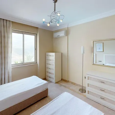 Gold 3+1 Flat In With Free Aqua Park Apartament Alanya